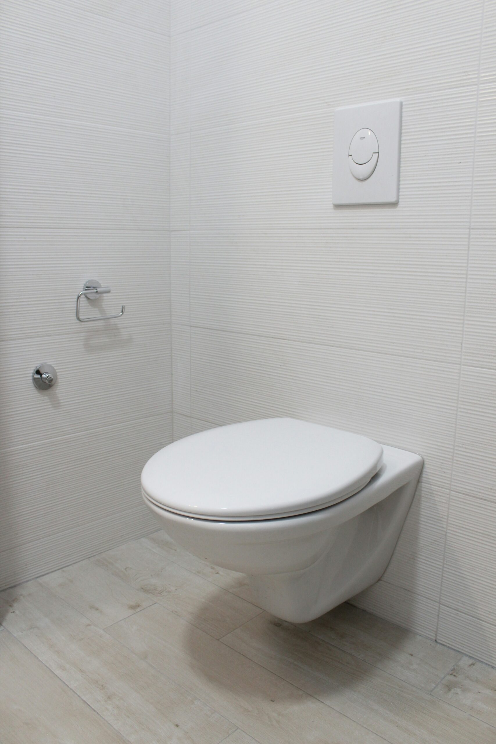 How to Replace Toilet Seat: A Complete Guide to Safe Removal, Installation, and Maintenance